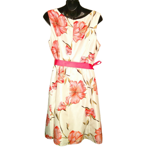 Annalee + Hope Women's 14 Sleeveless Floral Dress White, Pink Floral - Picture 6 of 8